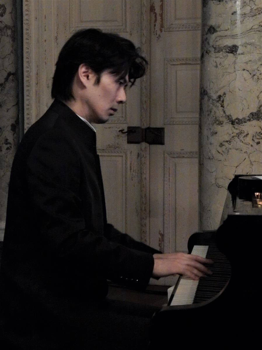 Ein Pianist der Extraklasse: Kotaro Fukuma interpretierte Beethovens letzte Sonate technisch brillant, beseelt und hochkonzentriert am Bösendorfer-Flügel im Grünen Saal.